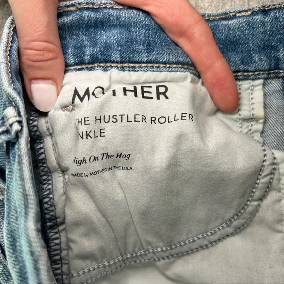 MOTHER The Hustler Roller Ankle Jeans in High On The Hog Size 26